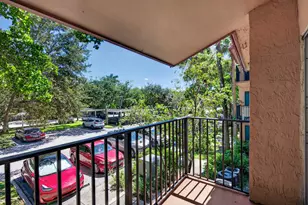 10717 Cleary Blvd, Plantation, FL 33324 - Photo 25