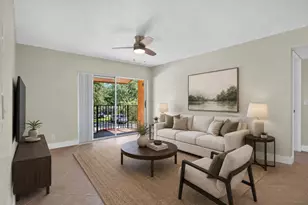 10717 Cleary Blvd, Plantation, FL 33324 - Photo 3
