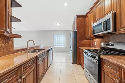 9823 N Grand Duke Circle, Tamarac, FL 33321 - Photo 11