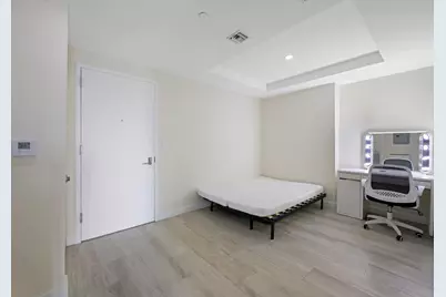 55 SW 9th Street #3705, Miami, FL 33130 - Photo 13
