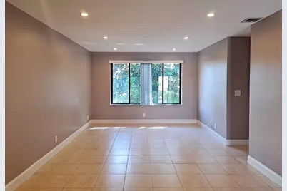 11441 NW 39 Court #320-3, Coral Springs, FL 33065 - Photo 5