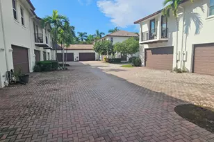 4726 Monarch Way, Coconut Creek, FL 33073 - Photo 13