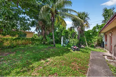 2731 NW 6th Court, Fort Lauderdale, FL 33311 - Photo 33