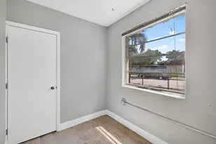 2731 NW 6th Ct, Fort Lauderdale, FL 33311 - Photo 25