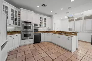 2443 Muir Cir, Wellington, FL 33414 - Photo 11