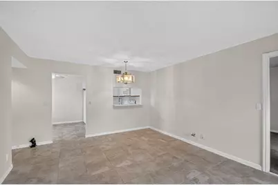 7665 Tahiti Lane #104, Lake Worth, FL 33467 - Photo 5