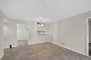 7665 Tahiti Ln, Lake Worth, FL 33467 - Photo 5