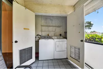 7665 Tahiti Lane #104, Lake Worth, FL 33467 - Photo 37