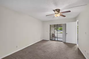 7665 Tahiti Ln, Lake Worth, FL 33467 - Photo 21