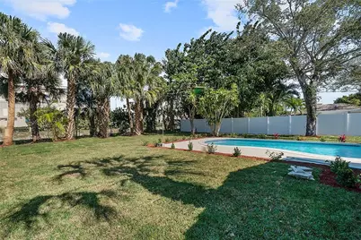 807 NW 7th Street, Boca Raton, FL 33486 - Photo 25