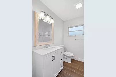 807 NW 7th Street, Boca Raton, FL 33486 - Photo 17