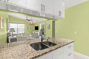 501 Waterside Dr, Hypoluxo, FL 33462 - Photo 3