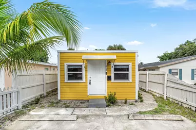 413 N E Street, Lake Worth Beach, FL 33460 - Photo 1
