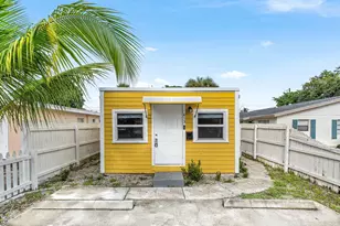 413 N E St, Lake Worth Beach, FL 33460 - Photo 1