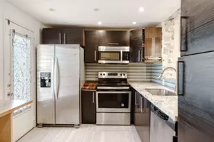 900 NE 12th Ave, Hallandale Beach, FL 33009 - Photo 23