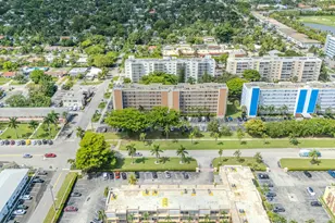 900 NE 12th Ave, Hallandale Beach, FL 33009 - Photo 7