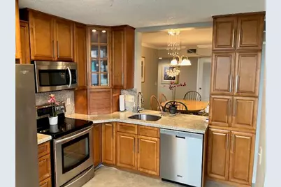 106 Lake Emerald Drive #Apt 114, Oakland Park, FL 33309 - Photo 3