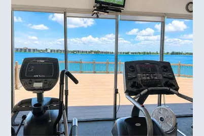 106 Lake Emerald Drive #Apt 114, Oakland Park, FL 33309 - Photo 31
