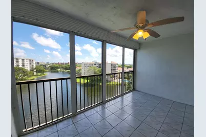 2232 N Cypress Bend Drive #707, Pompano Beach, FL 33069 - Photo 3
