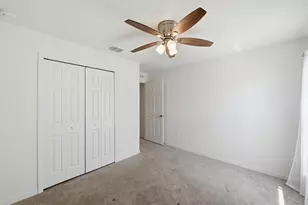684 SE Crescent Ave, Port Saint Lucie, FL 34984 - Photo 27