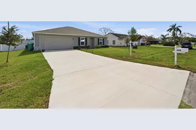 684 SE Crescent Avenue, Port Saint Lucie, FL 34984 - Photo 41