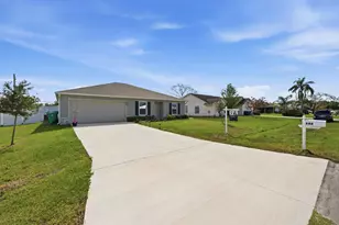 684 SE Crescent Ave, Port Saint Lucie, FL 34984 - Photo 41