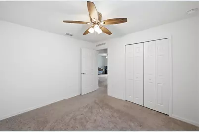 684 SE Crescent Avenue, Port Saint Lucie, FL 34984 - Photo 29