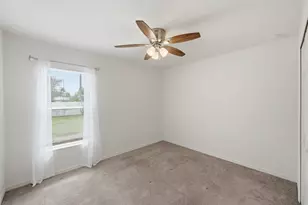 684 SE Crescent Ave, Port Saint Lucie, FL 34984 - Photo 31
