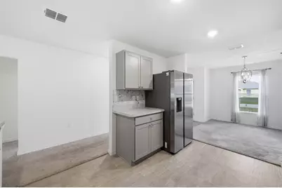 684 SE Crescent Avenue, Port Saint Lucie, FL 34984 - Photo 19