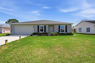 684 SE Crescent Ave, Port Saint Lucie, FL 34984 - Photo 1