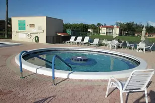 210 Lake Evelyn Dr, West Palm Beach, FL 33411 - Photo 33