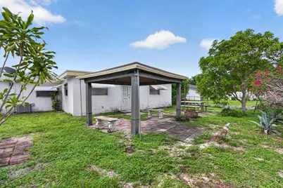 631 SW 10th Court, Deerfield Beach, FL 33441 - Photo 19