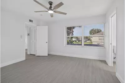 11 Amherst Court #D, Royal Palm Beach, FL 33411 - Photo 17
