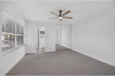 11 Amherst Court #D, Royal Palm Beach, FL 33411 - Photo 15