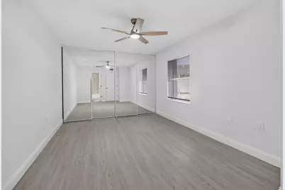 11 Amherst Court #D, Royal Palm Beach, FL 33411 - Photo 21