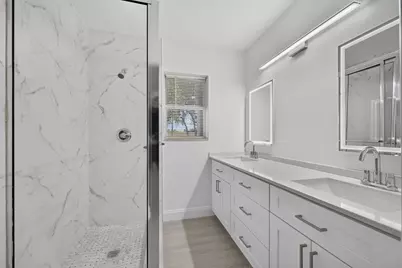 11 Amherst Court #D, Royal Palm Beach, FL 33411 - Photo 19