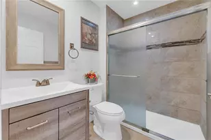 3003 La Mirage Dr, Lauderhill, FL 33319 - Photo 11