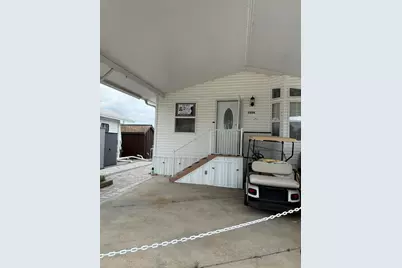 5224 SE 67th Avenue SE, Okeechobee, FL 34974 - Photo 1