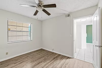 10501 W Broward Boulevard #405, Plantation, FL 33324 - Photo 21