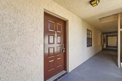 10501 W Broward Boulevard #405, Plantation, FL 33324 - Photo 3