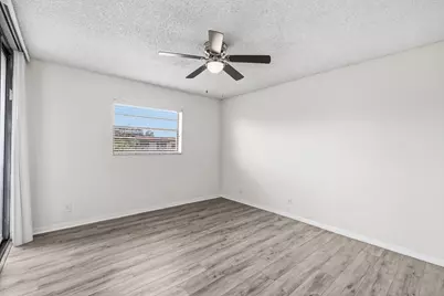 10501 W Broward Boulevard #405, Plantation, FL 33324 - Photo 13