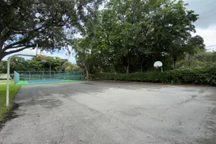 901 Sabal Ridge Cir, Palm Beach Gardens, FL 33418 - Photo 17