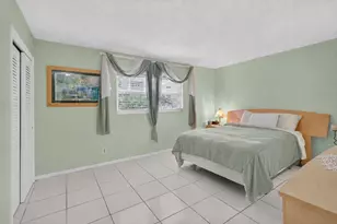 620 NE 12th Ave, Hallandale Beach, FL 33009 - Photo 9
