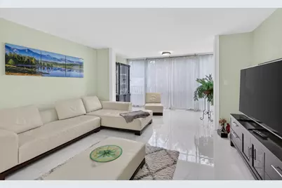 620 NE 12th Avenue #202, Hallandale Beach, FL 33009 - Photo 5