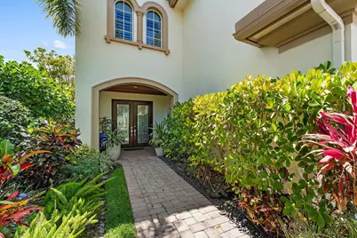12140 Aviles Circle, Palm Beach Gardens, FL 33418 - Photo 11