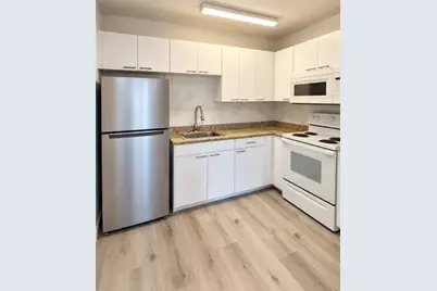 4265 NW Tamiami Canal Dr #1-312, Miami, FL 33126 - Photo 11