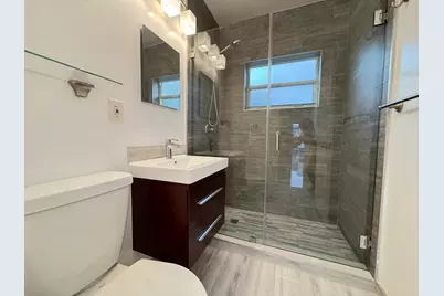 935 8th Street #18, Miami Beach, FL 33139 - Photo 5