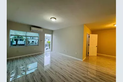 935 8th Street #18, Miami Beach, FL 33139 - Photo 9