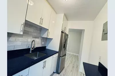 935 8th Street #18, Miami Beach, FL 33139 - Photo 19