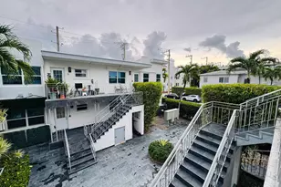 935 8th St, Miami Beach, FL 33139 - Photo 29